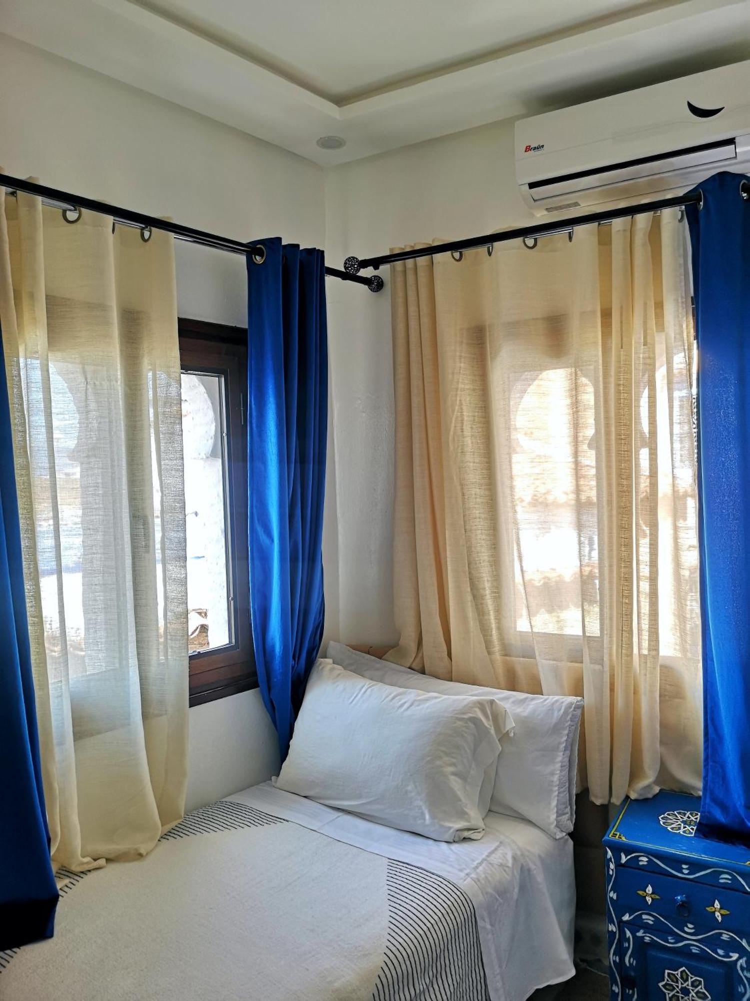 Hotel Koutoubia เชฟชาอูน ภายนอก รูปภาพ